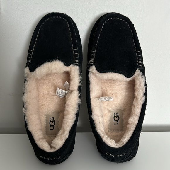 Ugg Ansley Slipper - Picture 2 of 5